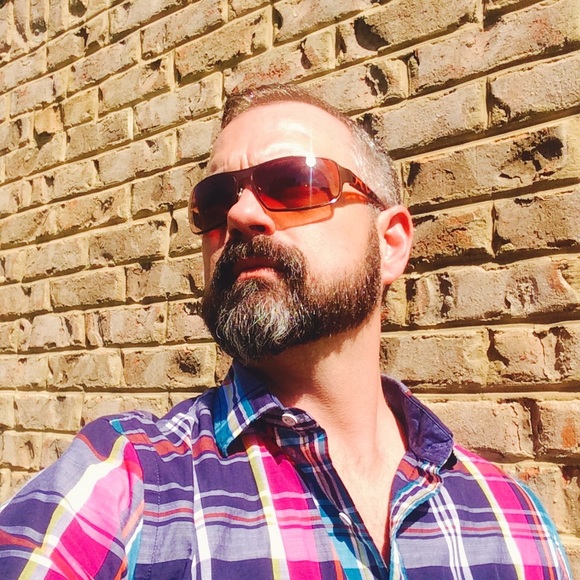 Meet your Posher, Brian - Picture 7 of 8